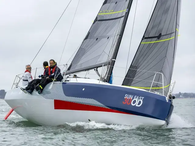 Jeanneau Sun Fast 30 One Design