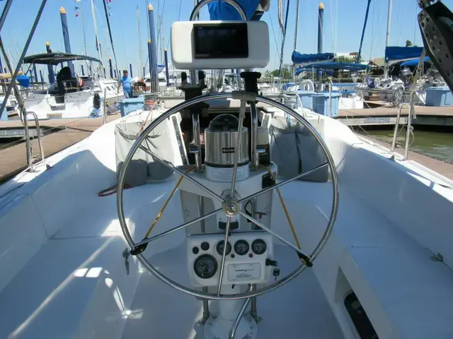 Catalina 31