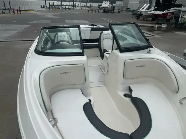 Sea Ray 205 Sport