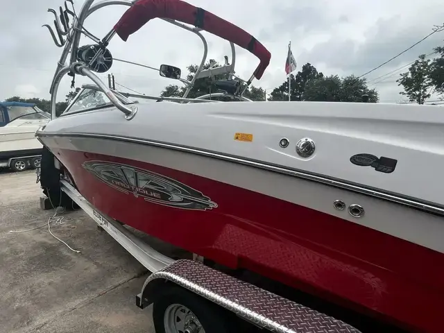 Correct Craft Boats Air Nautique 226