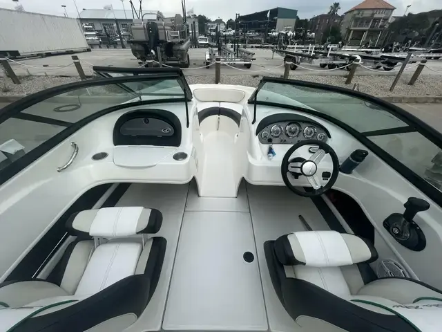 Sea Ray 205 Sport