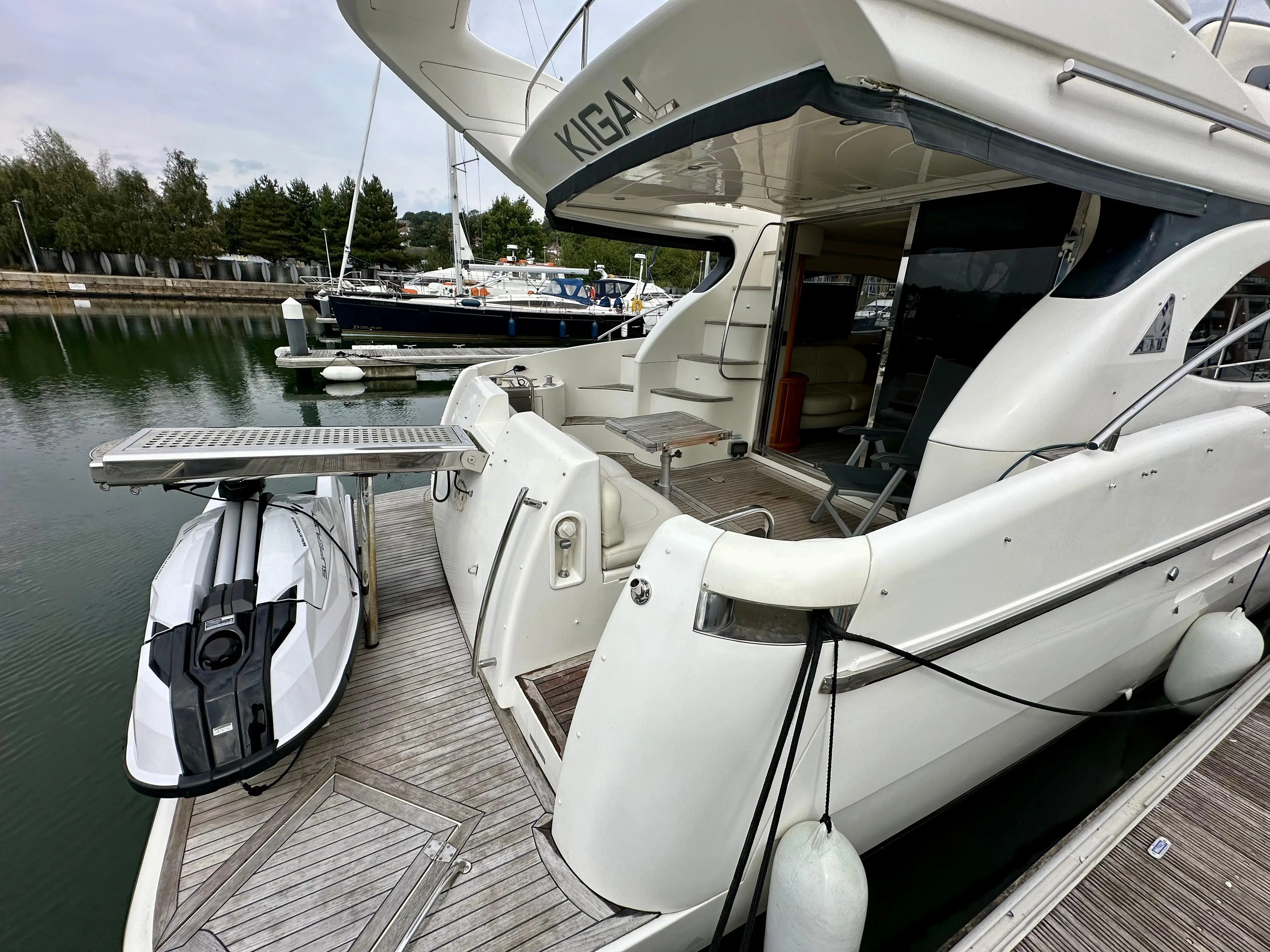 1999 Azimut 46