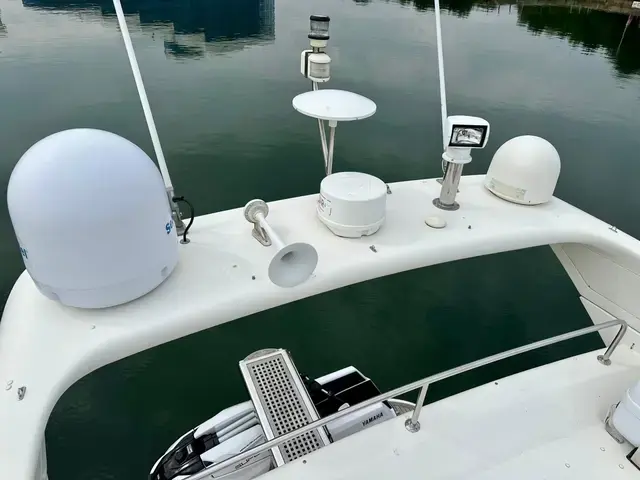 Azimut 46