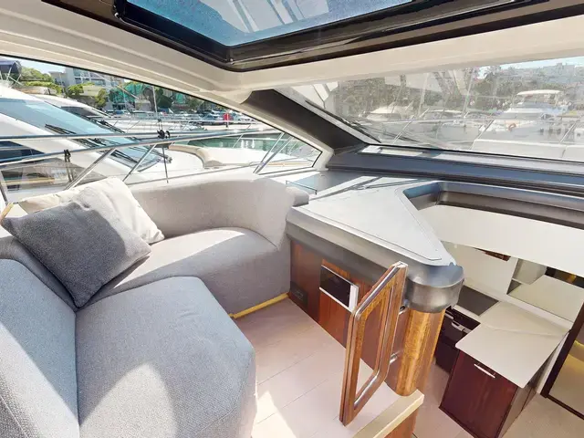 Sunseeker Predator 55 EVO