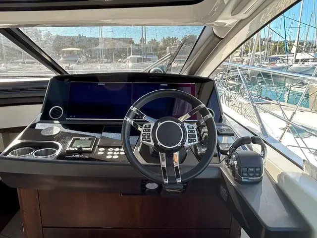 Sunseeker Predator 55 EVO