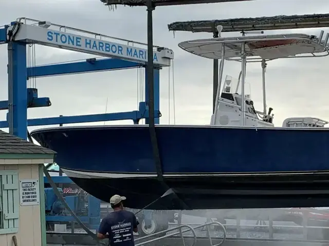 SeaCraft 23 Center Console