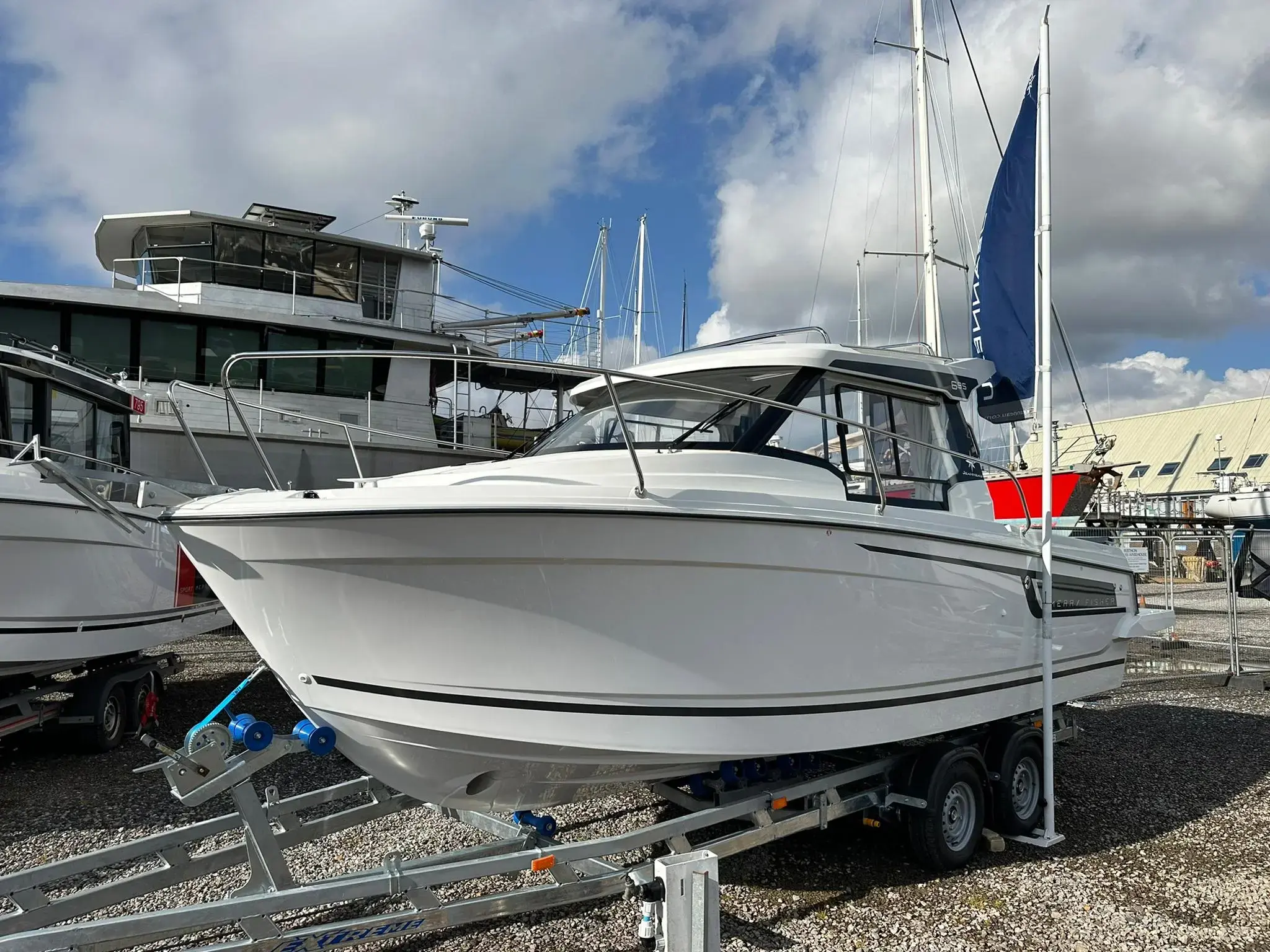 2023 Jeanneau merry fisher 695 series 2