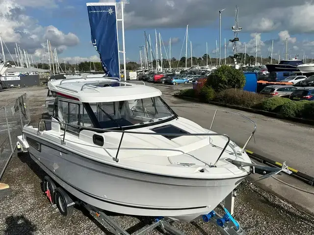 Jeanneau Merry Fisher 695 Series 2