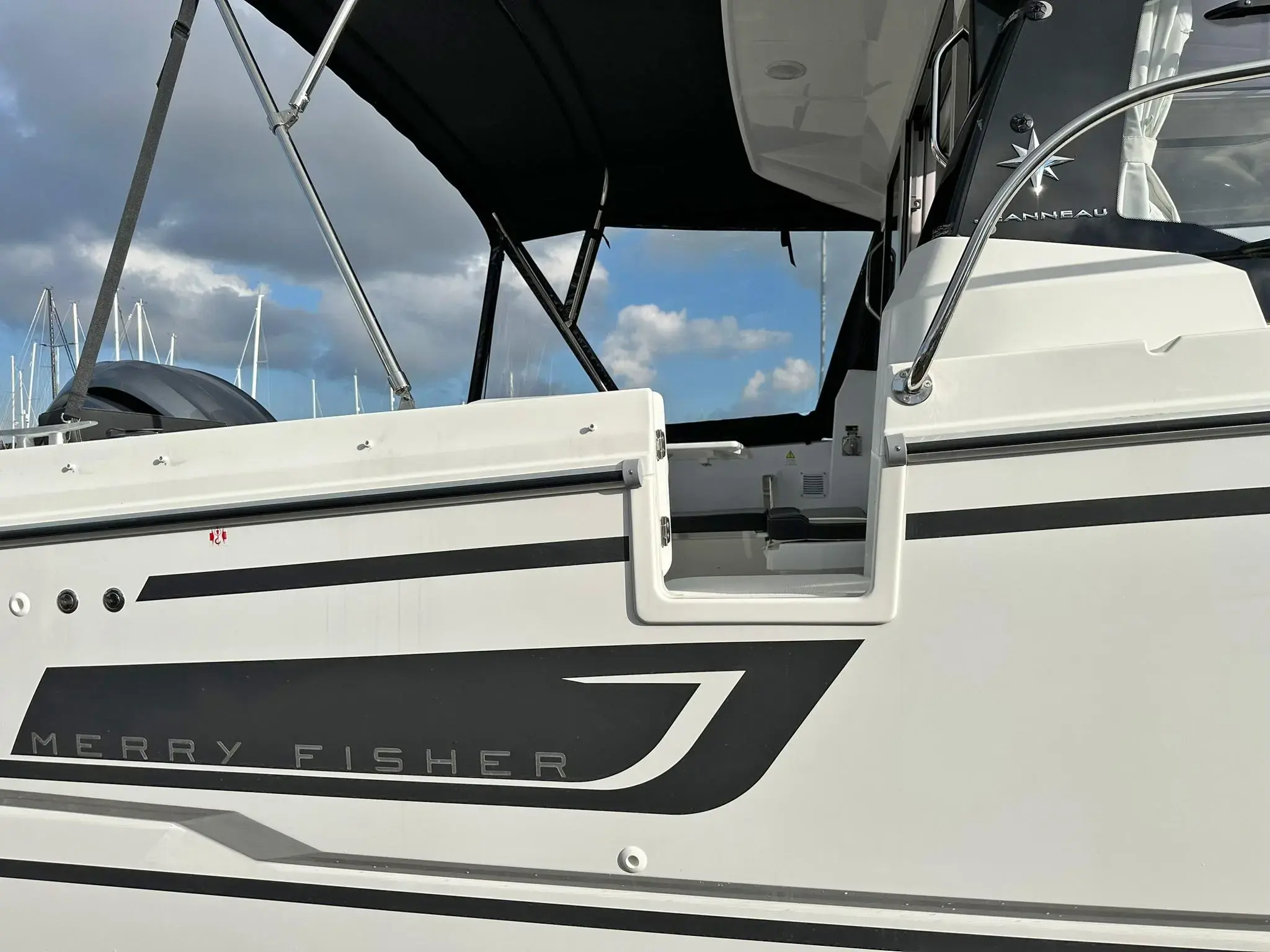 2024 Jeanneau merry fisher 795 series 2