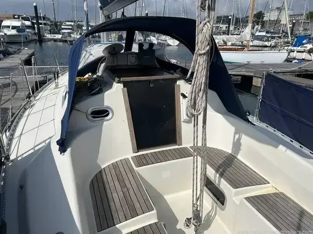 Hanse 301