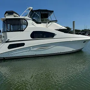 2004 Silverton 39 Motor Yacht