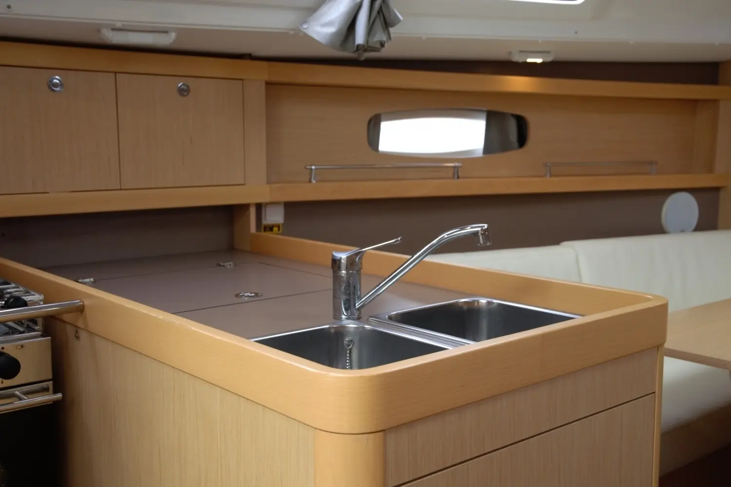 2017 Beneteau oceanis 31