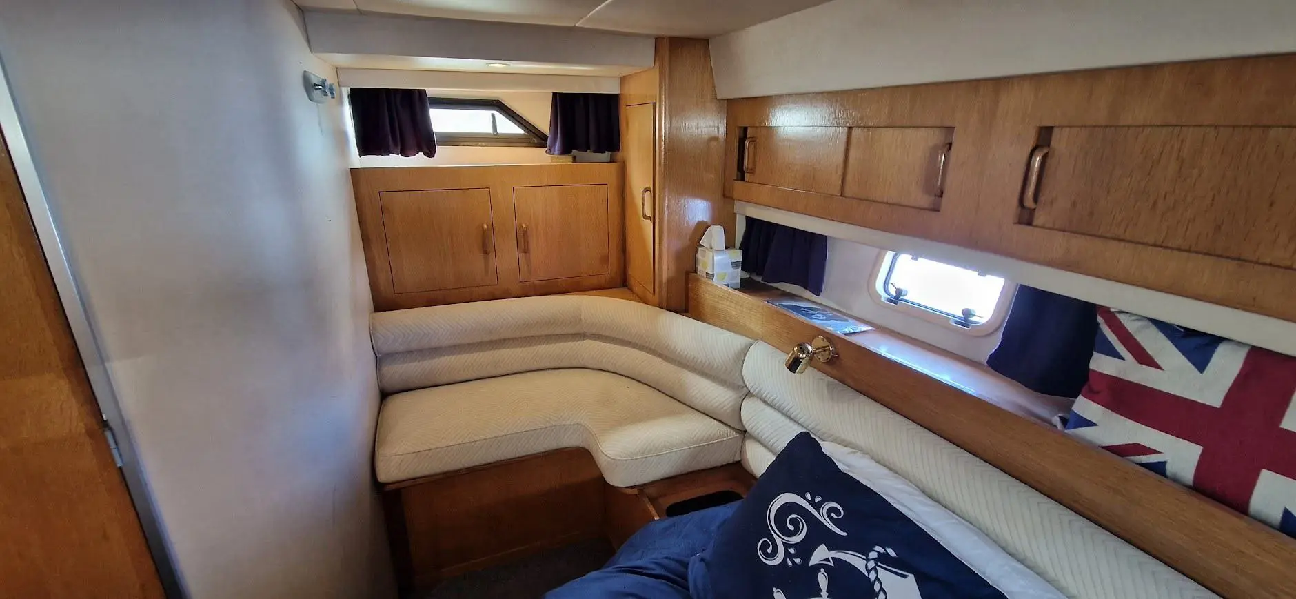 1988 Princess 435