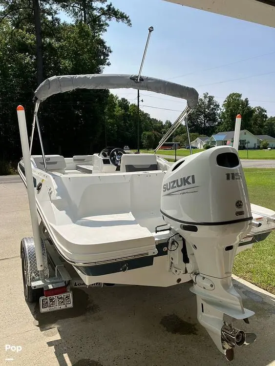 2023 Hurricane sundeck sport ss 185 ob