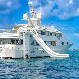 1990 Feadship 154