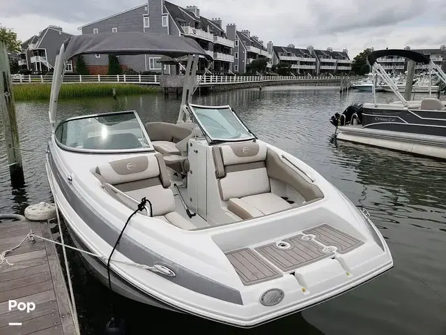 Crownline E235XS