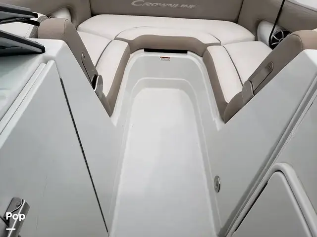 Crownline E235XS