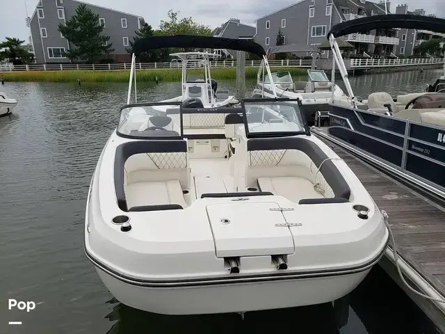 Bayliner Dx 2200