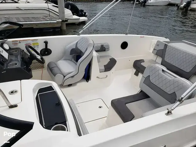 Bayliner VR6 OB