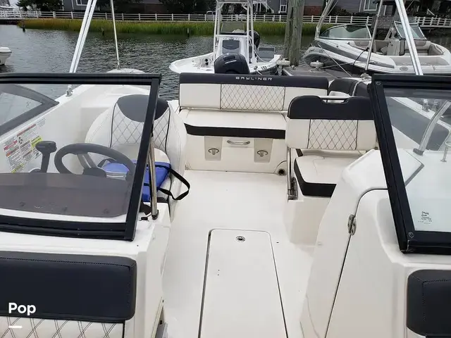 Bayliner Dx 2200