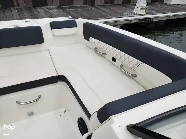 Bayliner Dx 2200