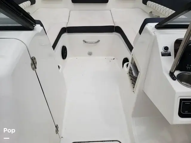 Bayliner Dx 2200