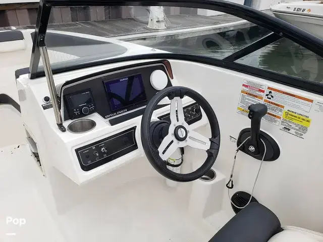 Bayliner Dx 2200