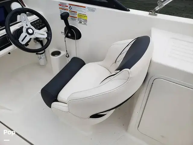 Bayliner Dx 2200