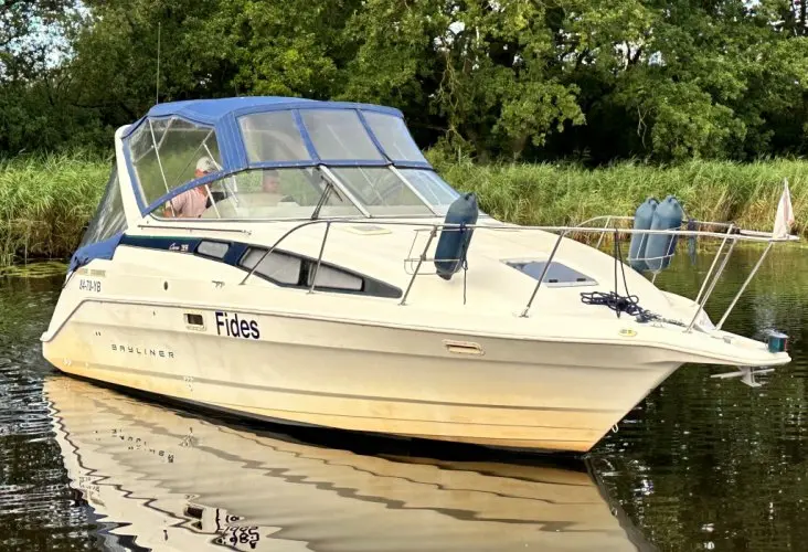 1996 Bayliner 2855 ciera dx/lx sunbridge