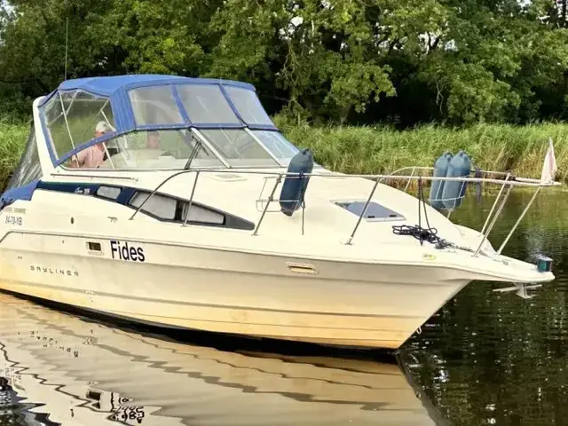 Bayliner 2855 Ciera