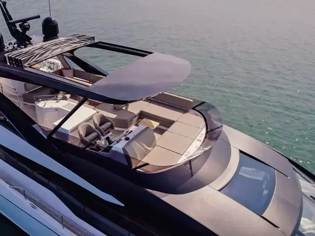 Sunseeker 76 Yacht