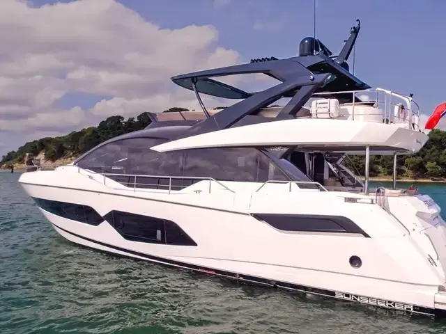 Sunseeker 76 Yacht