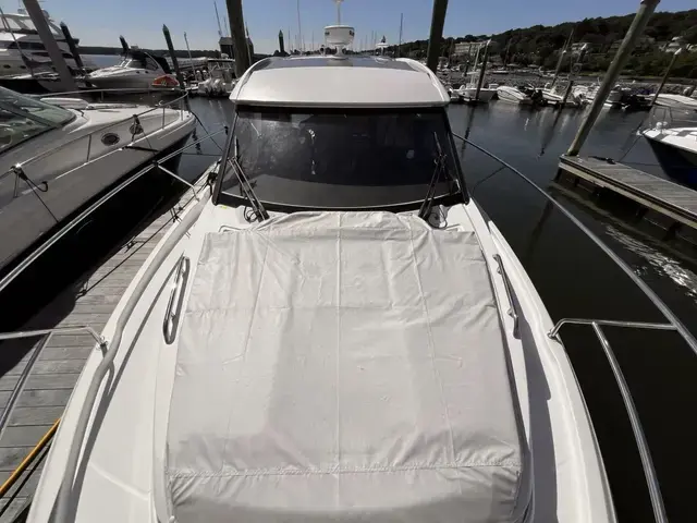 Jeanneau 34