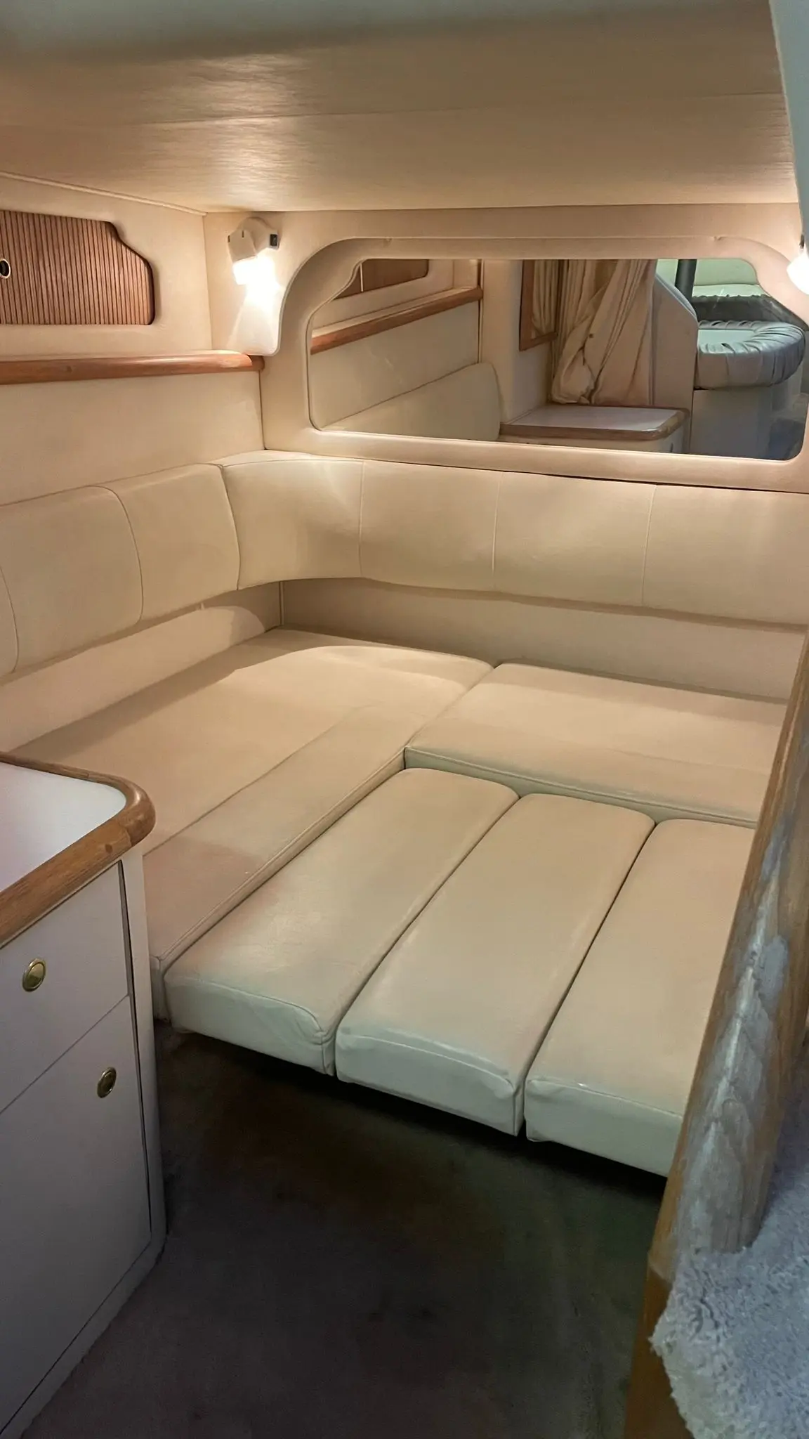 1999 Sea Ray 330 sundancer