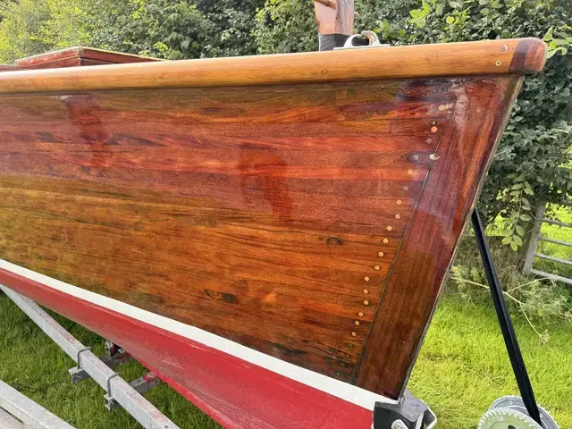 Classic 22' Varnished Motor Launch