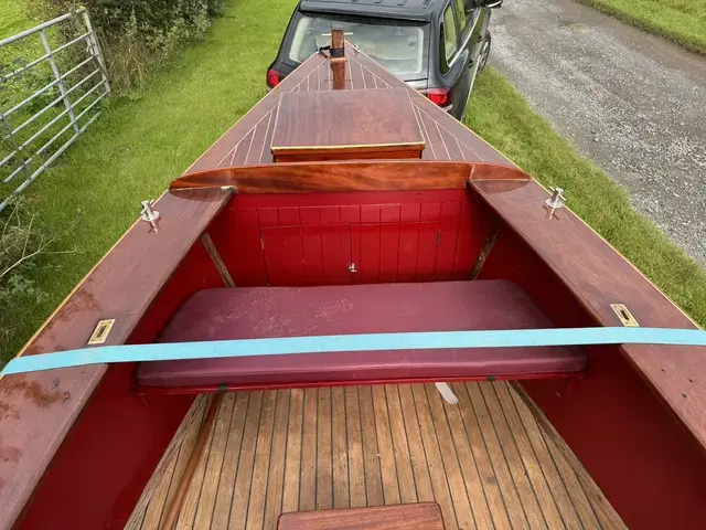 Classic 22' Varnished Motor Launch