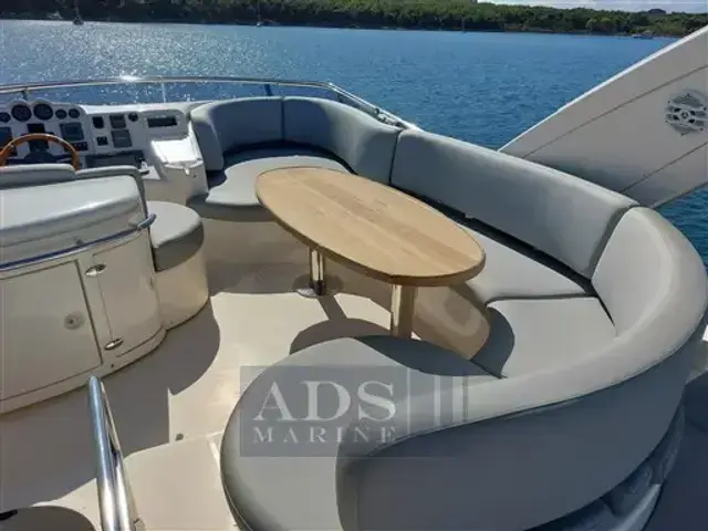 Azimut 50 fly