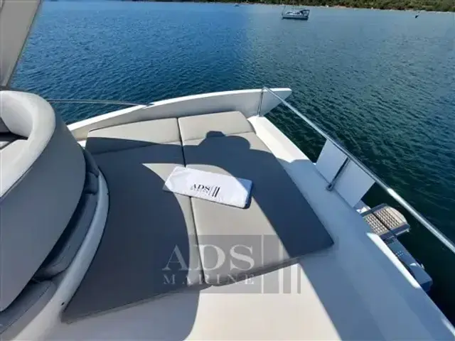 Azimut 50 fly