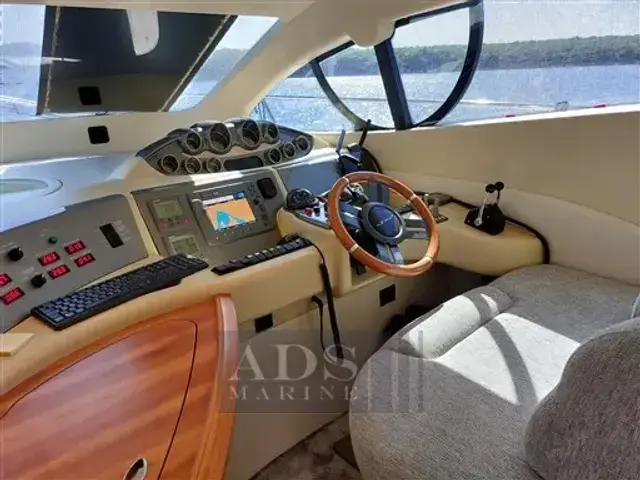 Azimut 50 fly