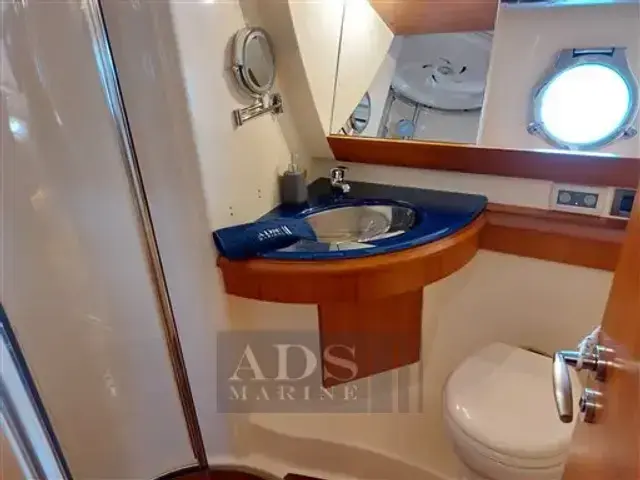 Azimut 50 fly