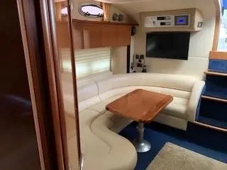 2005 Sealine s38