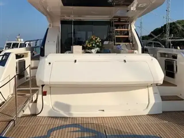 Ferretti Yachts Ferretti 670