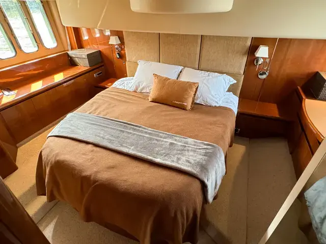 Prestige 58 flybridge