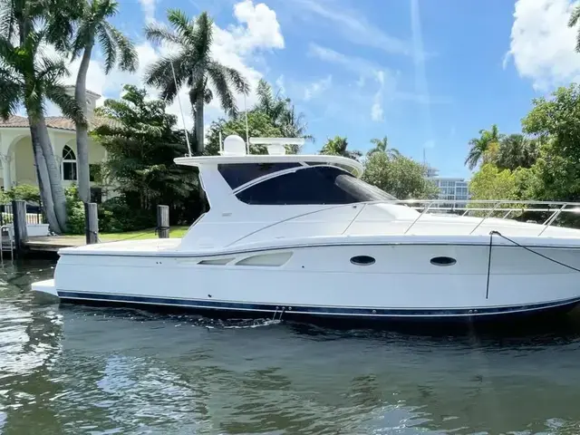 Tiara 4200 open for sale in United States of America for $360,000 (£271,901)