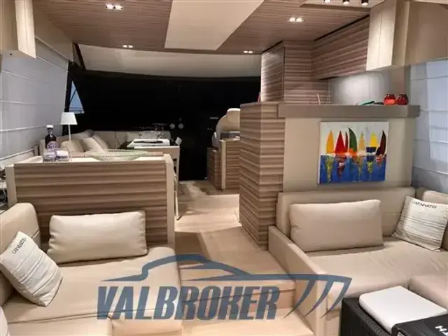 Ferretti Yachts Ferretti 670