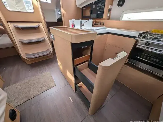 Jeanneau Sun Odyssey 410