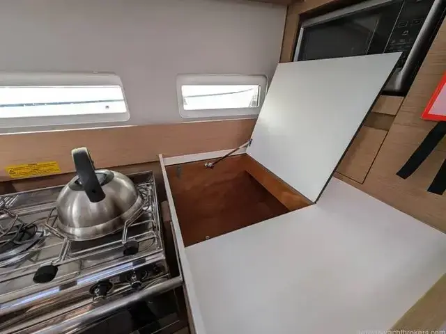 Jeanneau Sun Odyssey 410