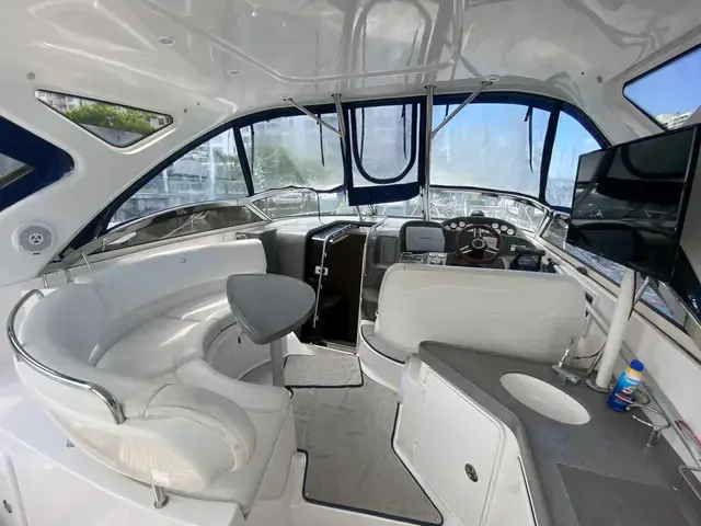 Regal 3760 Sportyacht