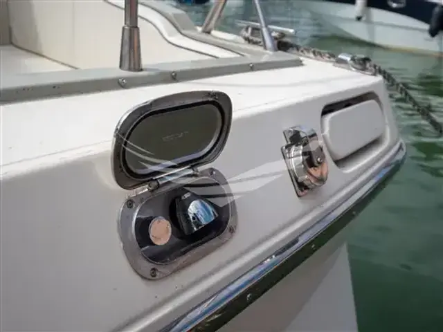 Riva Bravo 38