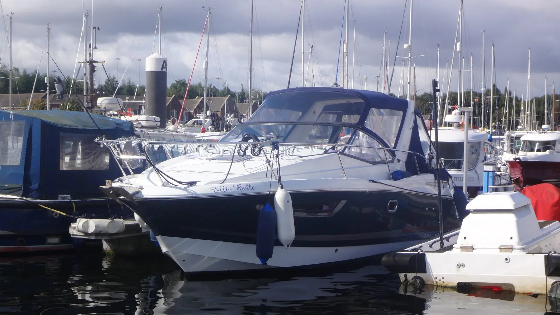 2014 Jeanneau leader 8